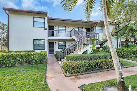7618 Tahiti Lane #101 Lake Worth, FL 33467