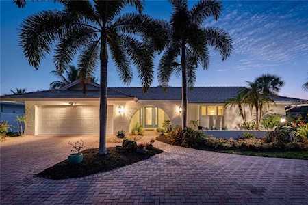 4532 Woodside Road Sarasota, FL 34242