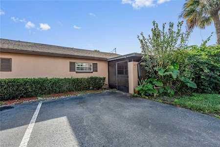 467 C Street Casselberry, FL 32707