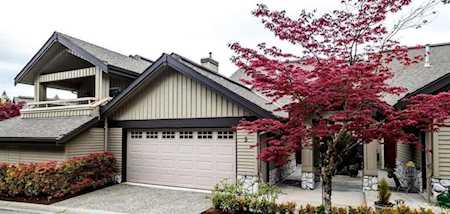 1550 Larkhall Crescent #5 North Vancouver, BC V7H 2Z2
