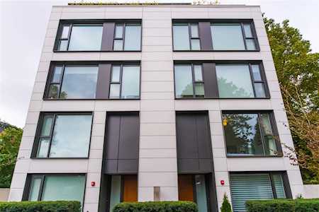 1503 Atlas Lane Vancouver, BC V6P 0C9