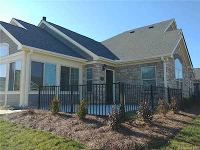 1442 Somersby Circle Gastonia, NC 28054