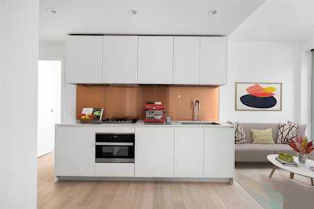 1480 Howe Street #1201 Vancouver, BC V6Z 1C4