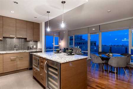 6188 Wilson Avenue #2003 Burnaby, BC V5H 0A5