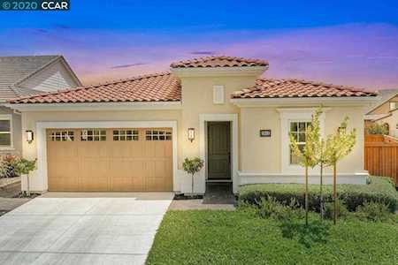 2042 Tempranillo Ln Brentwood, CA 94513