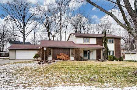 5312 Oak Mast Trail Fort Wayne, IN 46804