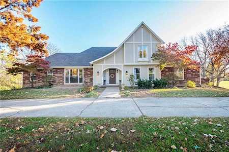 12203 NW Crooked Rd Parkville, MO 64152