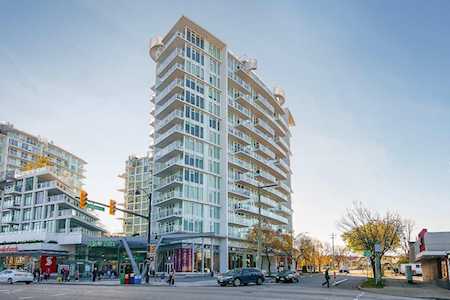 4638 Gladstone Street #1001 Vancouver, BC V5N 0G5