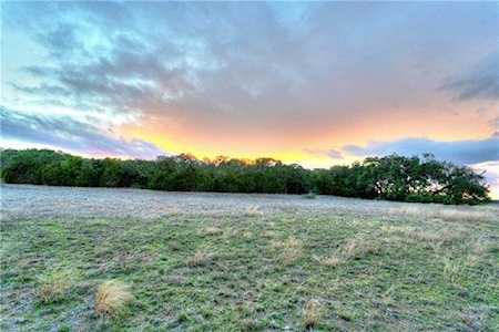 11 Driftwood Valley Trail Driftwood, TX 78619