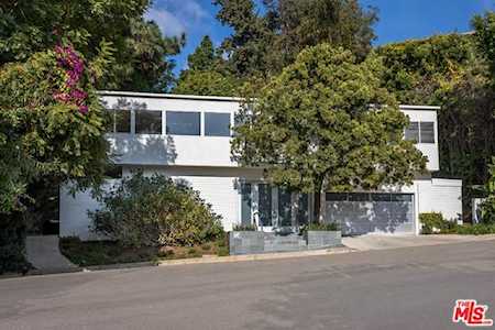 9491 S Readcrest Drive Beverly Hills, CA 90210
