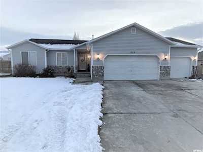727 Fox Run Dr Tooele, UT 84074