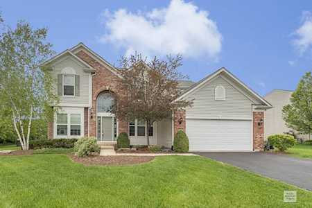 1544 Coral Dr Yorkville, IL 60560
