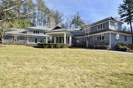 326 Mattison Drive Concord, MA 01742