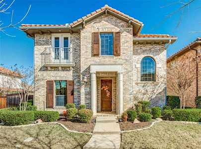 6442 Malaga Irving, TX 75039