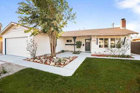 7729 Sausalito Avenue West Hills, CA 91304