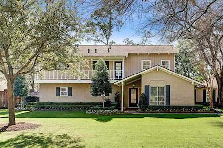 11719 Woodsage Dr Houston, TX 77024