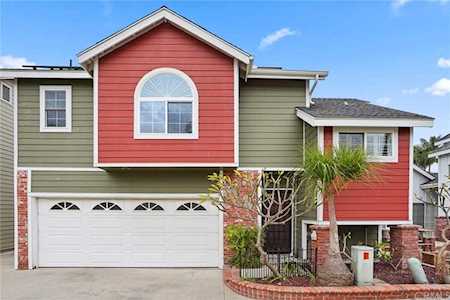 2192 Pacific Avenue #B Costa Mesa, CA 92627