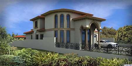 1051 E Palm Avenue Burbank, CA 91501