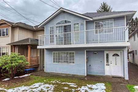 2238 Mary Hill Road Port Coquitlam, BC V3C 3A4