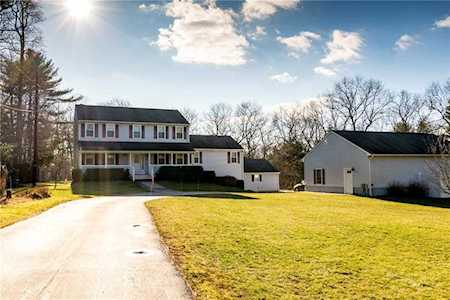 98 Robin Hollow RD West Greenwich, RI 02817