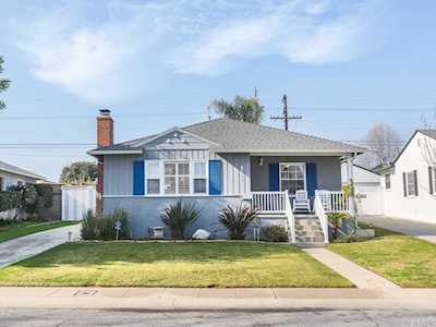 8135 Creighton Avenue Los Angeles, CA 90045