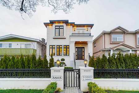 5805 Culloden Street Vancouver, BC V5W 3S1