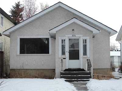 234 11 Avenue NE Calgary, AB T2E 0Y8