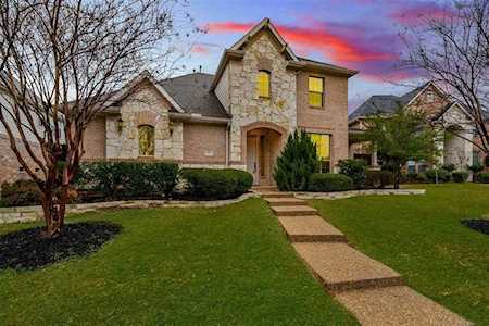 8004 Winscott Drive Plano, TX 75024