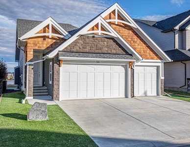 56 Drake Landing Heights Okotoks, AB T1S 0L4