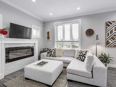 1643 E 14th Avenue Vancouver, BC V5N 2C9