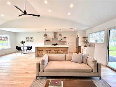 1302 Clearfield Dr Austin, TX 78758