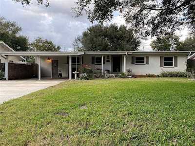 1711 Lando Lane Orlando, FL 32806