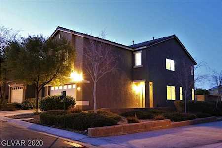 9522 Michelle Falls Ave Las Vegas, NV 89149