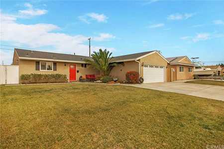 3647 W Myra Avenue Anaheim, CA 92804