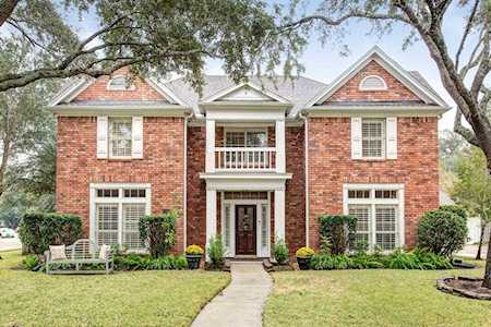 4603 Warwick Ct Sugar Land, TX 77479