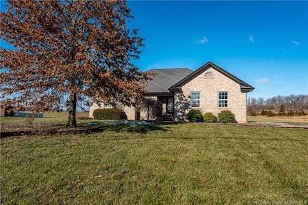 8520 Corydon Ridge Rd Lanesville, IN 47136