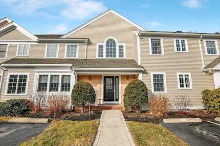 410 Salem St #205 Wakefield, MA 01880