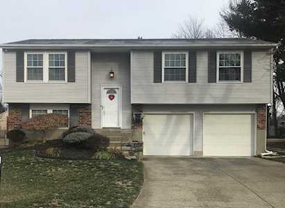 8703 Redcoat Ct Louisville, KY 40291