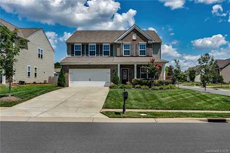 5027 Riverdale Dr Charlotte, NC 28273