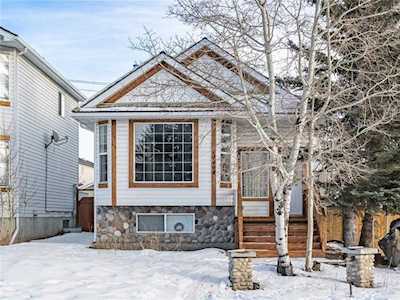 14494 Mt Mckenzie Drive SE Calgary, AB T2Z 3G9