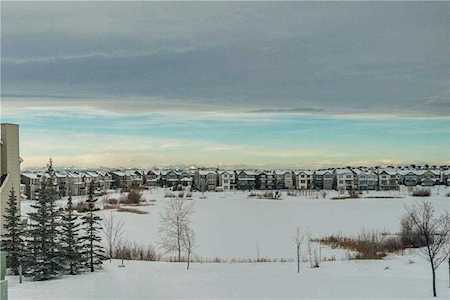275 Copperpond Circle SE Calgary, AB T2Z 0R1