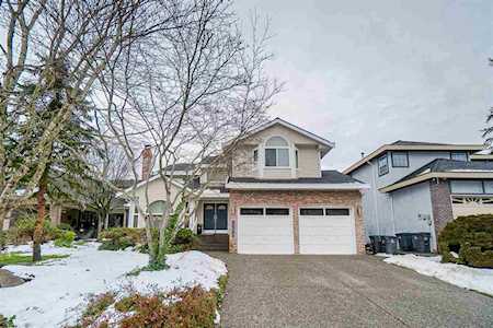10675 Chestnut Place Surrey, BC V4N 1W4