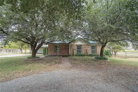 491 County Road 4840 Haslet, TX 76052