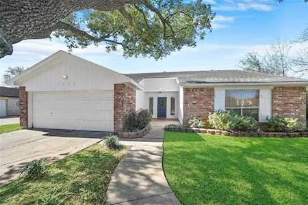 7331 Skybright Ln Houston, TX 77095