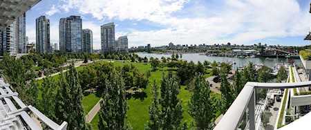633 Kinghorne Mews #807 Vancouver, BC V6Z 3H3