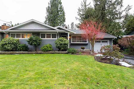 1361 Greenbriar Way North Vancouver, BC V7R 1M1