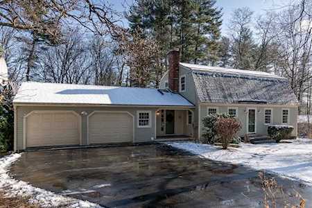 1 Castle Rd Westford, MA 01886