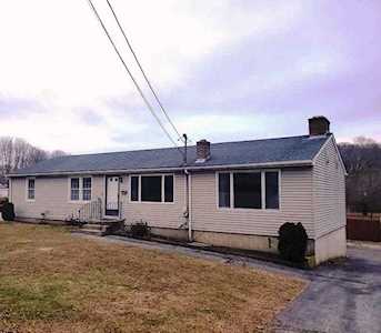 108 Oak ST Westerly, RI 02891
