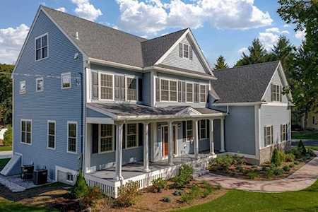 65 Solomon Pierce Rd Lexington, MA 02420