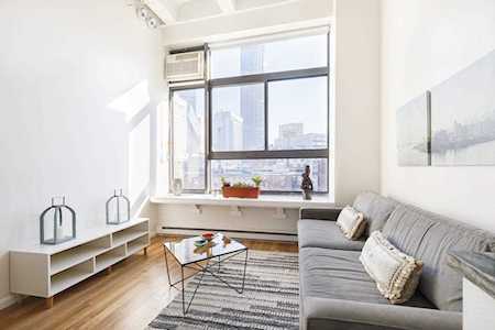 12 Stoneholm St #532 Boston, MA 02115